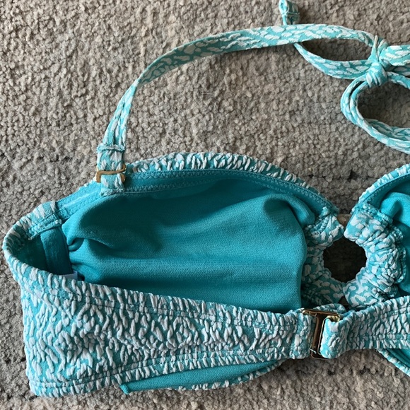 Swimsuit - Picture 2 of 2